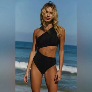 Beach Riot Celine Ribbed One-Piece Medium B1927